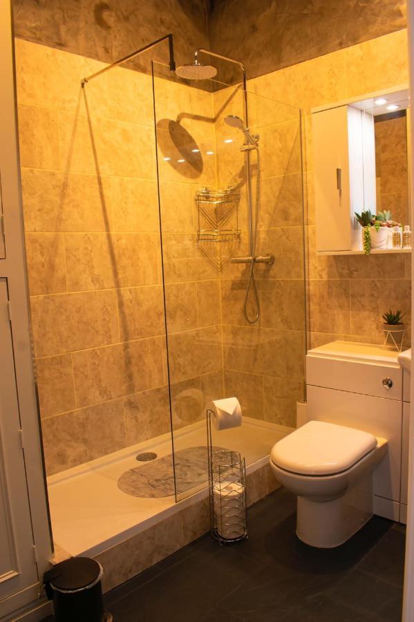Courtyard Holiday Apartments Belper Exteriér fotografie