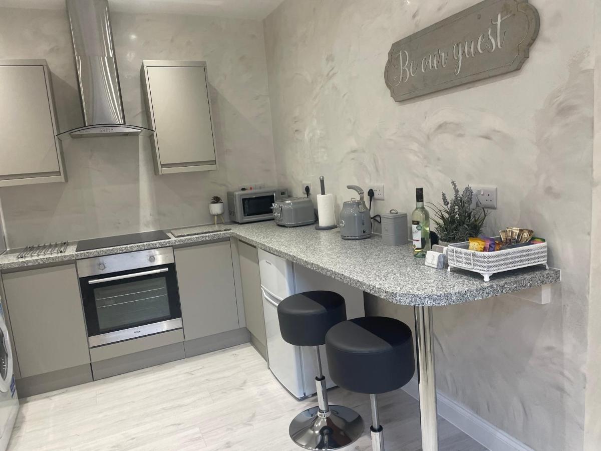 Courtyard Holiday Apartments Belper Exteriér fotografie