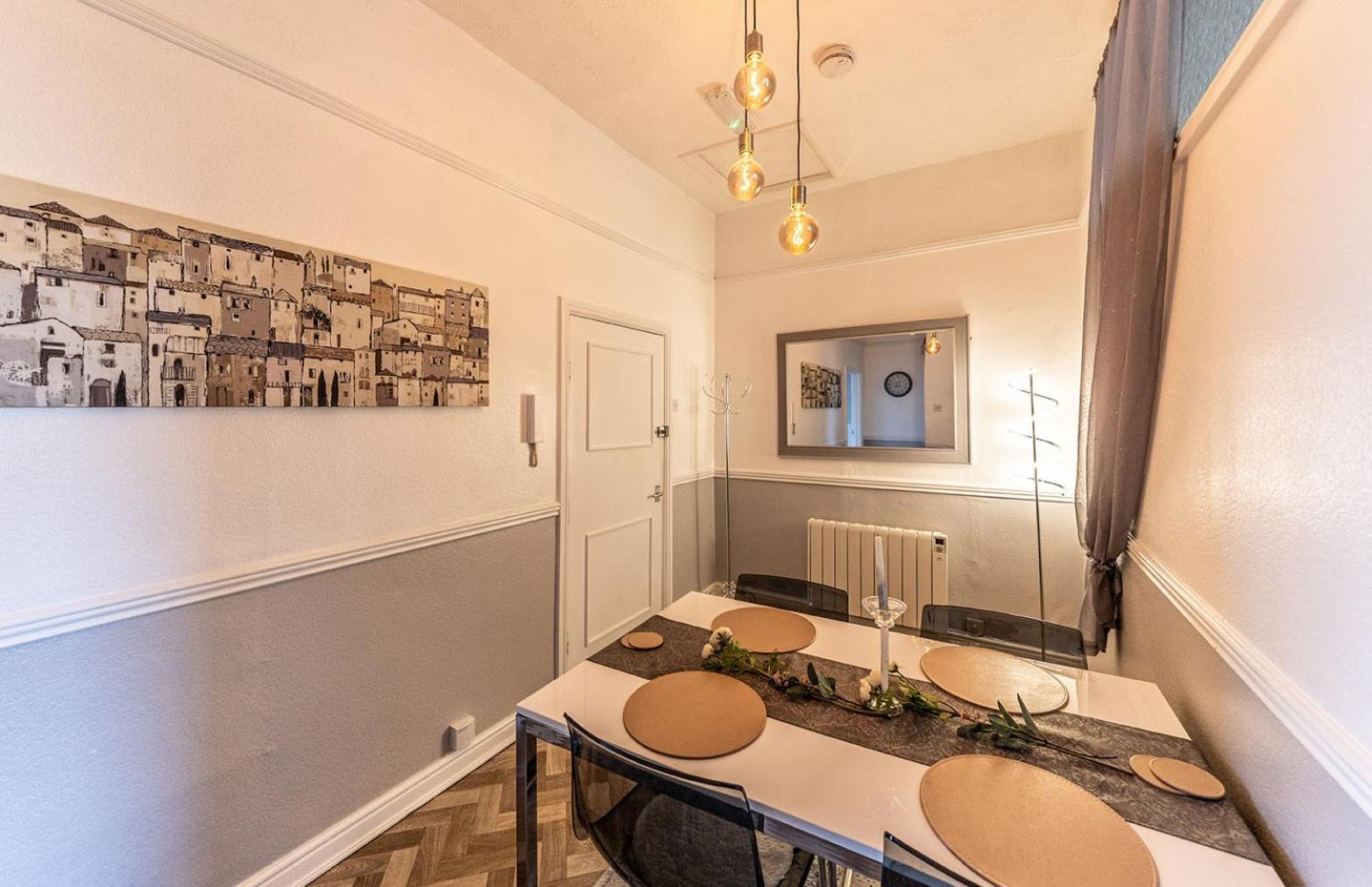 Courtyard Holiday Apartments Belper Exteriér fotografie