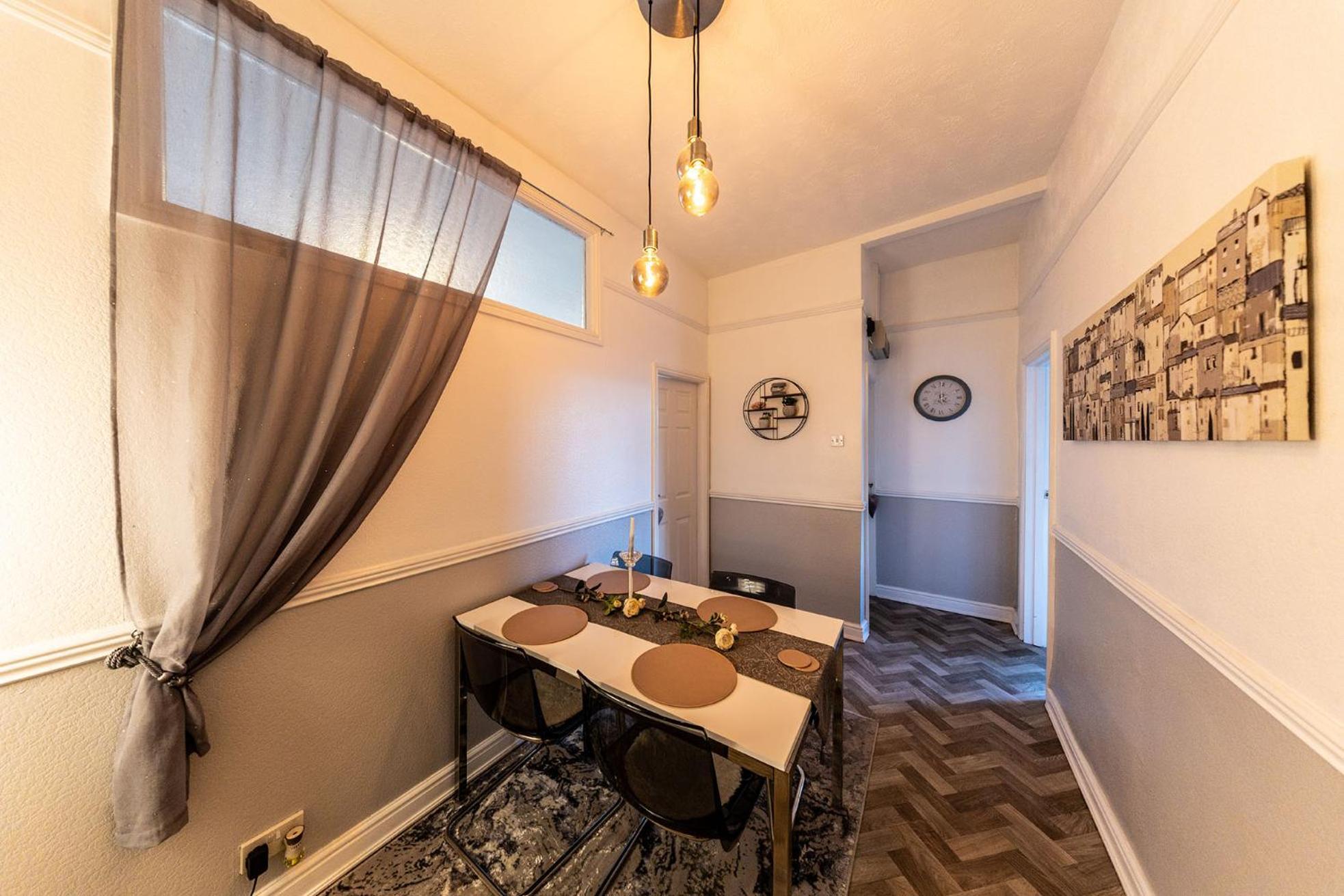 Courtyard Holiday Apartments Belper Exteriér fotografie